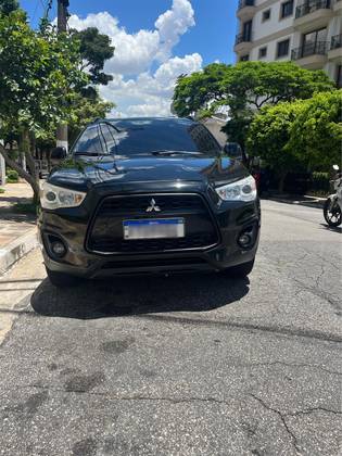 MITSUBISHI ASX 2.0 4X2 16V GASOLINA 4P AUTOMÁTICO MITSUBISHI ASX 2.0 4X2 16V GASOLINA 4P AUTOMÁTICO